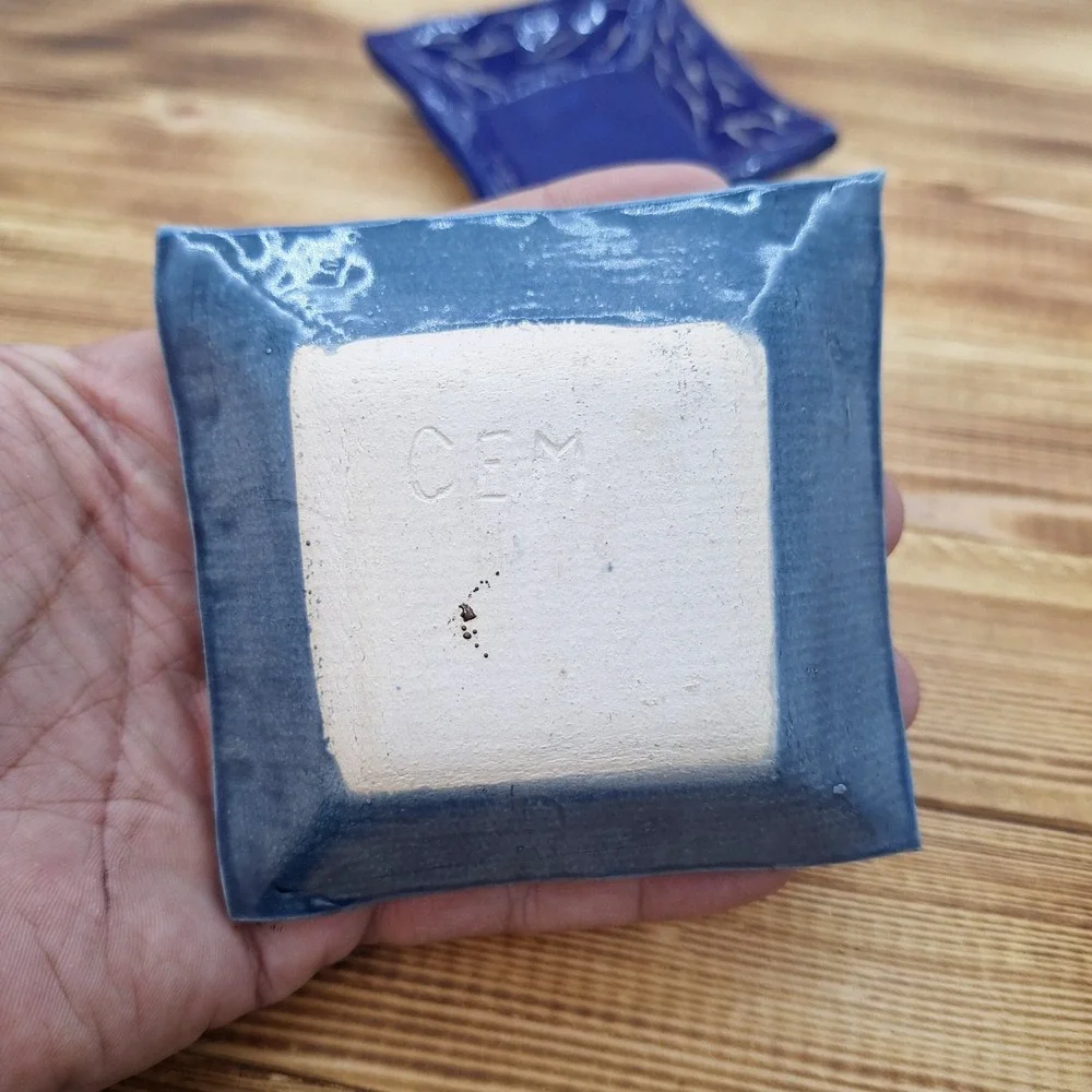 X2 Artisan Blue Dipping Sauce Tray‎ Trinket Oil Butter Pat 3.5